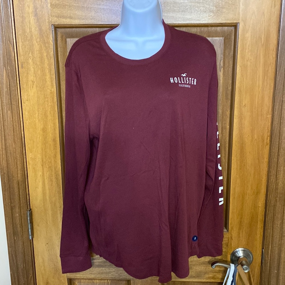 Hollister long sleeve t-shirt New W/out tags